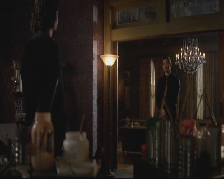 VampireDiariesWorld-dot-org_TheOriginals1x17MoonOverBourbonStreet1297.jpg