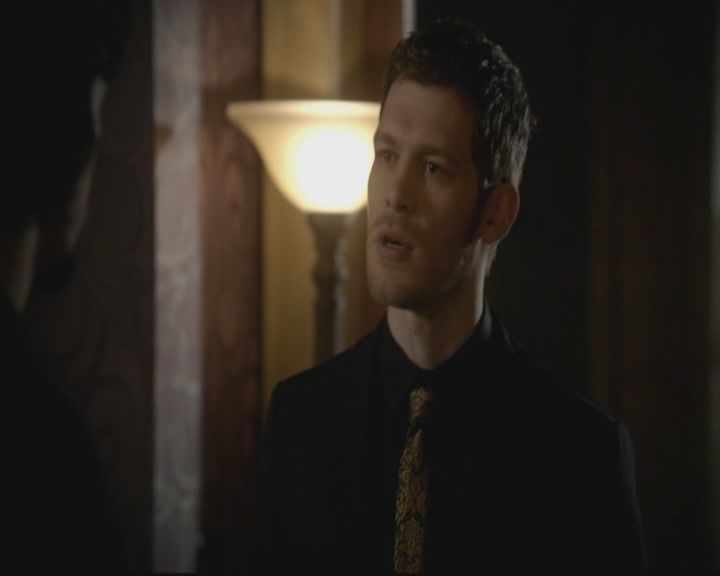 VampireDiariesWorld-dot-org_TheOriginals1x17MoonOverBourbonStreet1331.jpg