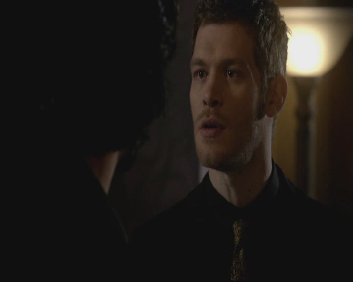 VampireDiariesWorld-dot-org_TheOriginals1x17MoonOverBourbonStreet1340.jpg