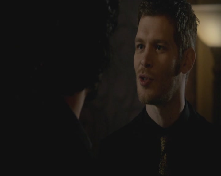 VampireDiariesWorld-dot-org_TheOriginals1x17MoonOverBourbonStreet1344.jpg