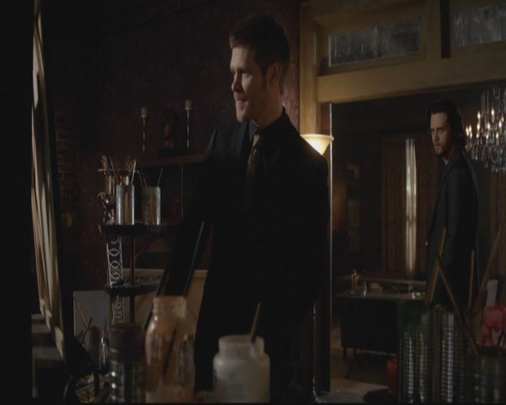 VampireDiariesWorld-dot-org_TheOriginals1x17MoonOverBourbonStreet1360.jpg