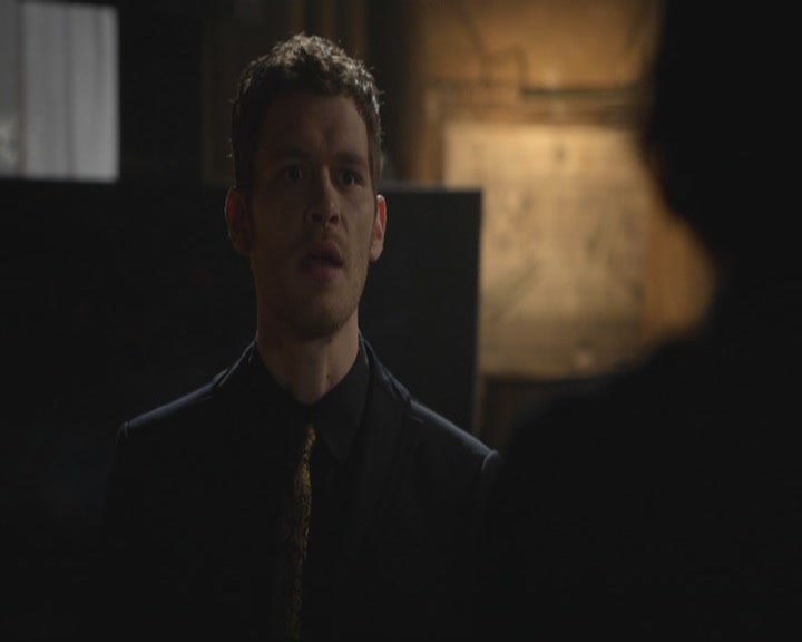 VampireDiariesWorld-dot-org_TheOriginals1x17MoonOverBourbonStreet1377.jpg