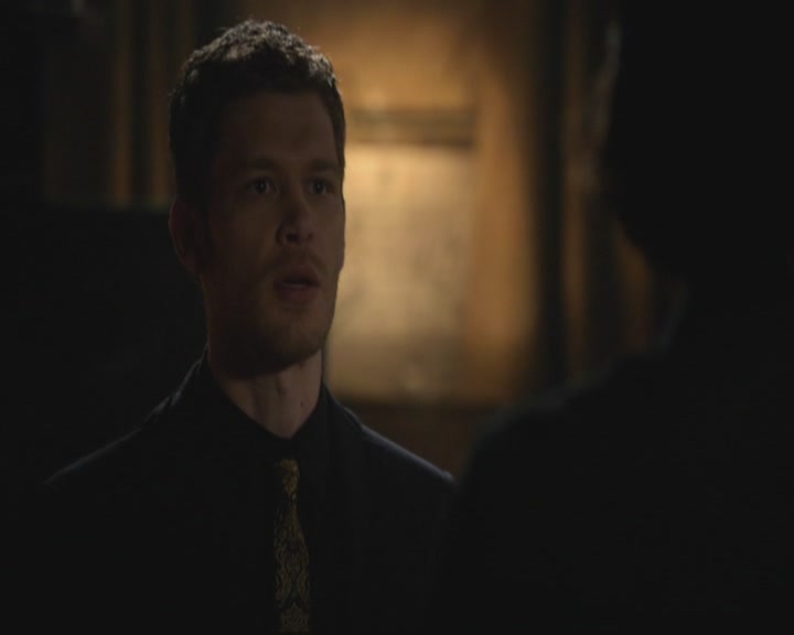 VampireDiariesWorld-dot-org_TheOriginals1x17MoonOverBourbonStreet1378.jpg VampireDiariesWorld-dot-org_TheOriginals1x17MoonOverBourbonStreet1378.jpg
