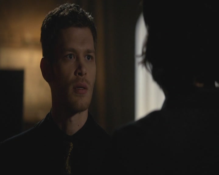 VampireDiariesWorld-dot-org_TheOriginals1x17MoonOverBourbonStreet1383.jpg