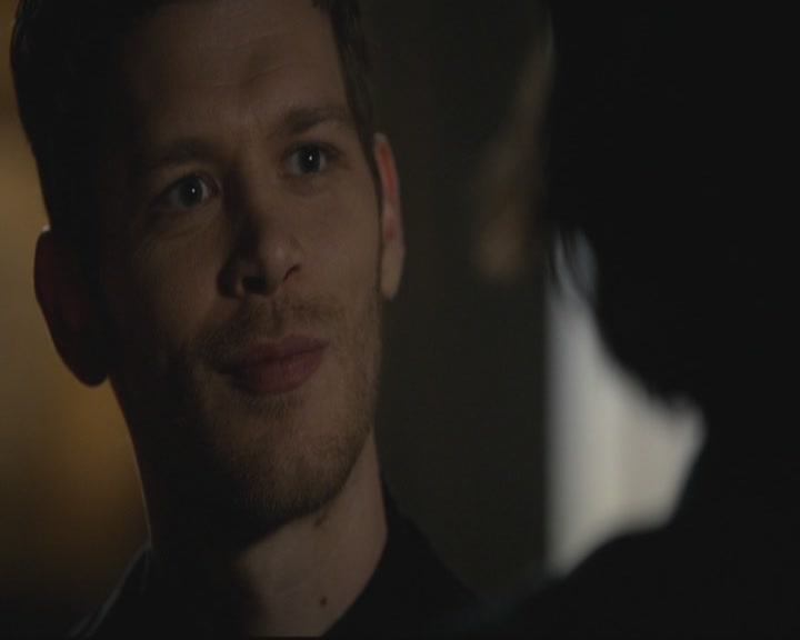 VampireDiariesWorld-dot-org_TheOriginals1x17MoonOverBourbonStreet1395.jpg