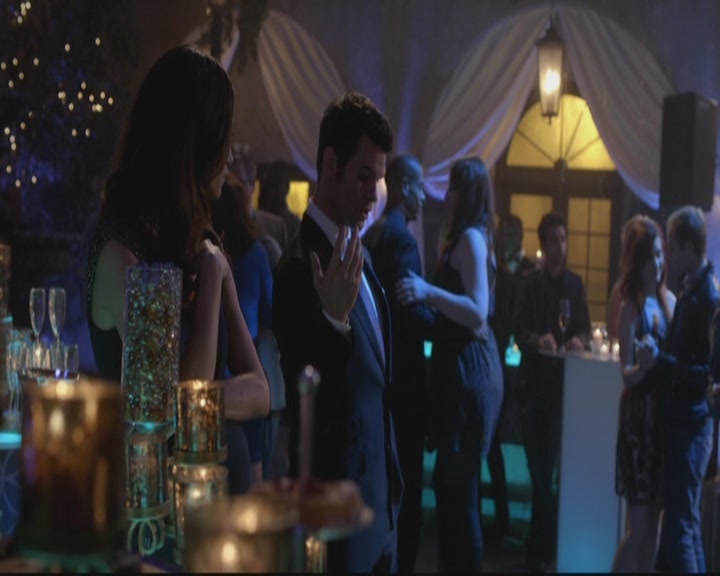 VampireDiariesWorld-dot-org_TheOriginals1x17MoonOverBourbonStreet1488.jpg