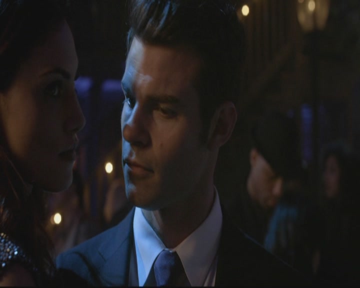 VampireDiariesWorld-dot-org_TheOriginals1x17MoonOverBourbonStreet1498.jpg