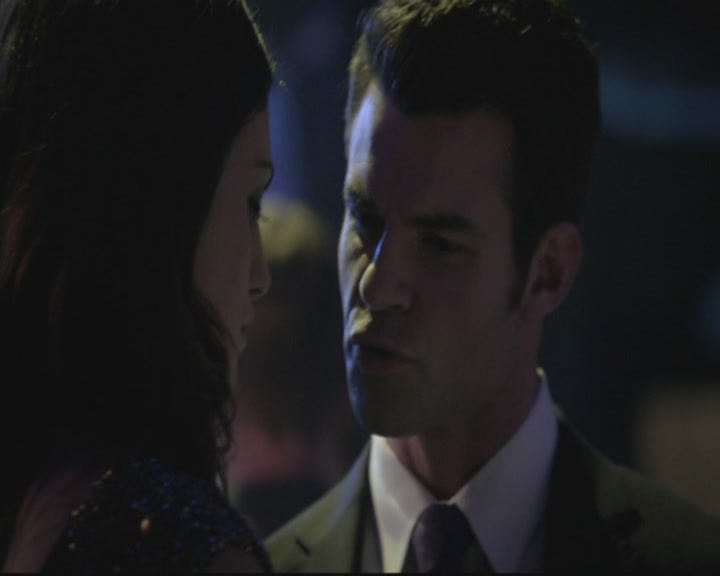 VampireDiariesWorld-dot-org_TheOriginals1x17MoonOverBourbonStreet1520.jpg