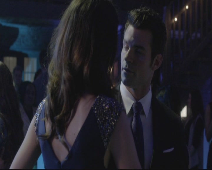 VampireDiariesWorld-dot-org_TheOriginals1x17MoonOverBourbonStreet1530.jpg