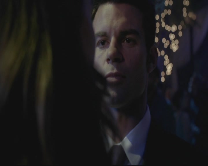 VampireDiariesWorld-dot-org_TheOriginals1x17MoonOverBourbonStreet1545.jpg