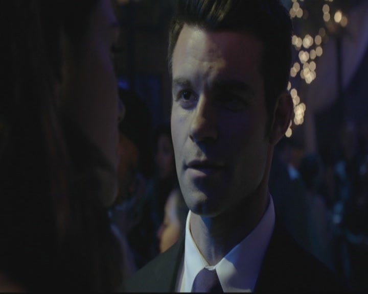 VampireDiariesWorld-dot-org_TheOriginals1x17MoonOverBourbonStreet1547.jpg