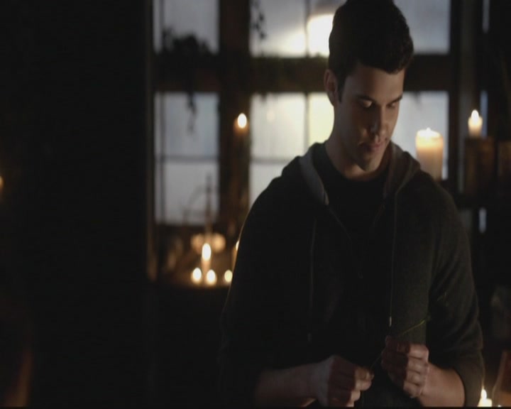 VampireDiariesWorld-dot-org_TheOriginals1x17MoonOverBourbonStreet1791.jpg