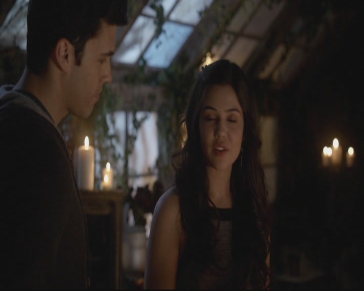 VampireDiariesWorld-dot-org_TheOriginals1x17MoonOverBourbonStreet1870.jpg