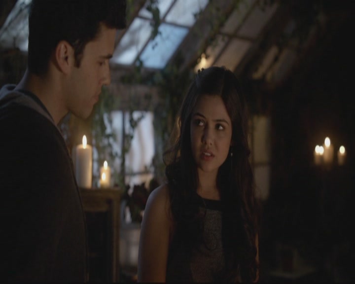 VampireDiariesWorld-dot-org_TheOriginals1x17MoonOverBourbonStreet1871.jpg