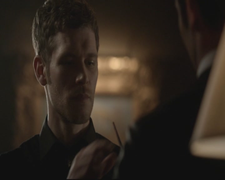 VampireDiariesWorld-dot-org_TheOriginals1x17MoonOverBourbonStreet2290.jpg