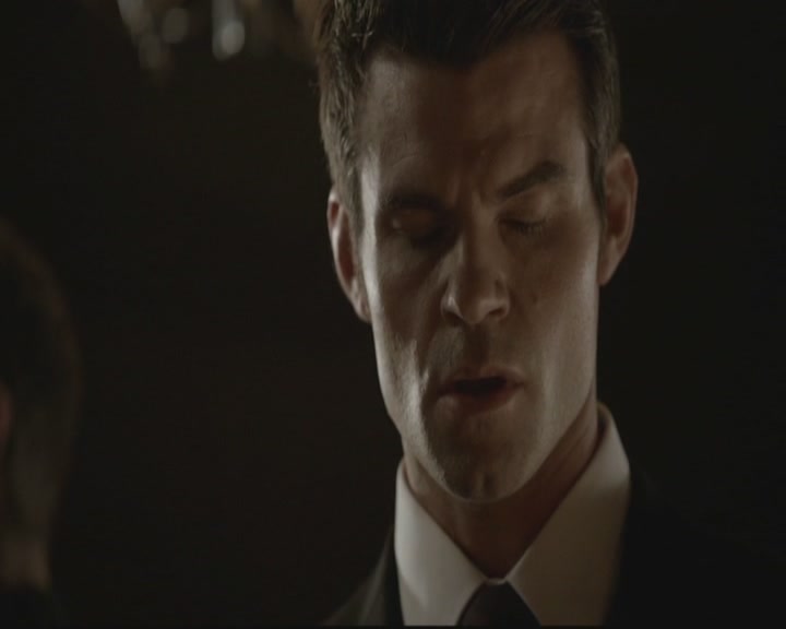 VampireDiariesWorld-dot-org_TheOriginals1x17MoonOverBourbonStreet2306.jpg