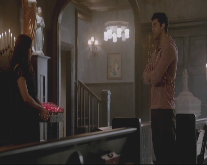 VampireDiariesWorld-dot-org_TheOriginals1x18TheBigUneasy-deletedscene0039.jpg