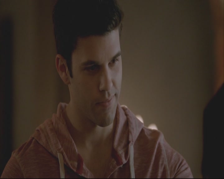 VampireDiariesWorld-dot-org_TheOriginals1x18TheBigUneasy-deletedscene0081.jpg