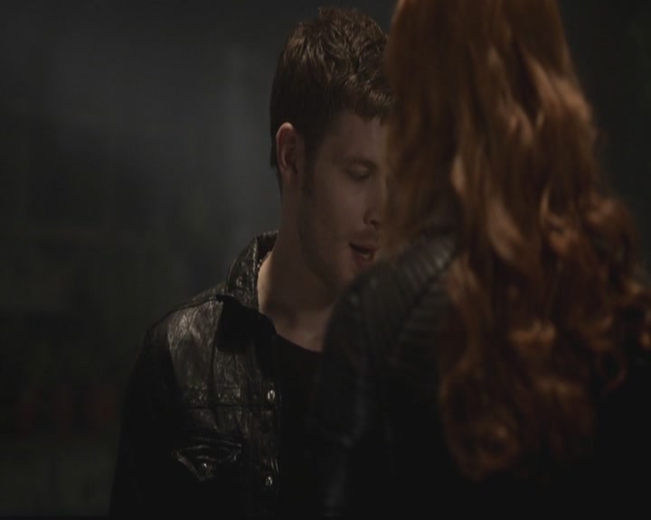 VampireDiariesWorld-dot-org_TheOriginals1x18TheBigUneasy0960.jpg