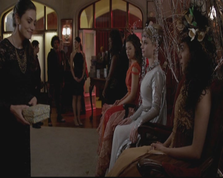 VampireDiariesWorld-dot-org_TheOriginals1x18TheBigUneasy1277.jpg