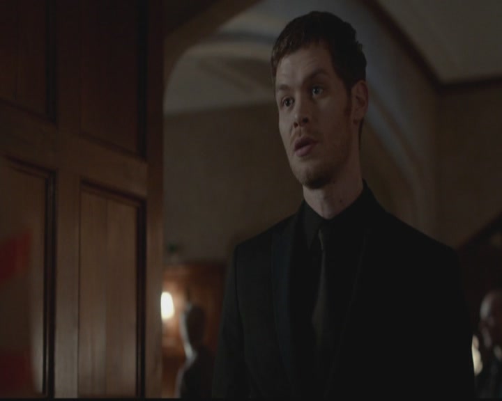 VampireDiariesWorld-dot-org_TheOriginals1x18TheBigUneasy1409.jpg