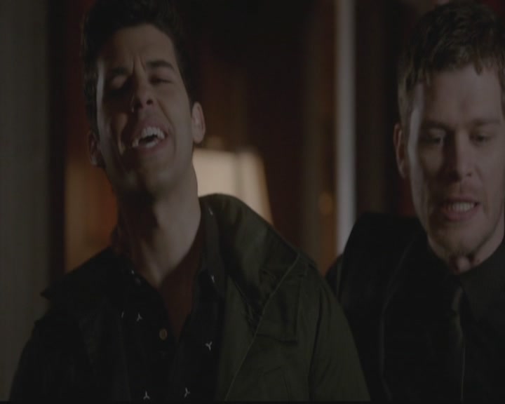 VampireDiariesWorld-dot-org_TheOriginals1x18TheBigUneasy1414.jpg