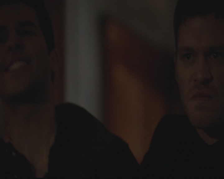 VampireDiariesWorld-dot-org_TheOriginals1x18TheBigUneasy1415.jpg