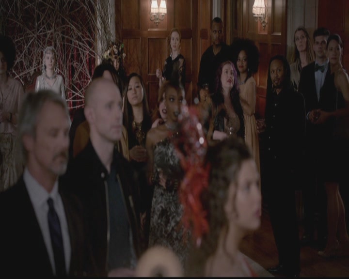 VampireDiariesWorld-dot-org_TheOriginals1x18TheBigUneasy1422.jpg