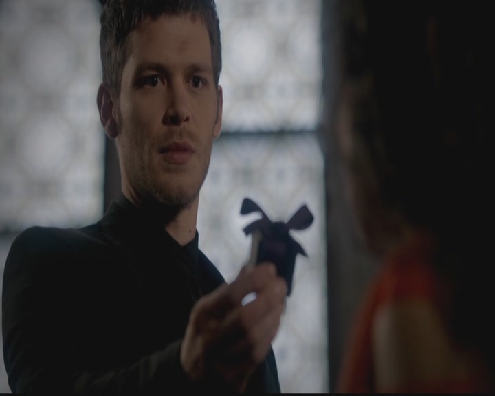 VampireDiariesWorld-dot-org_TheOriginals1x18TheBigUneasy1442.jpg