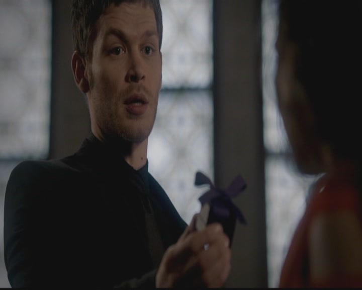 VampireDiariesWorld-dot-org_TheOriginals1x18TheBigUneasy1449.jpg