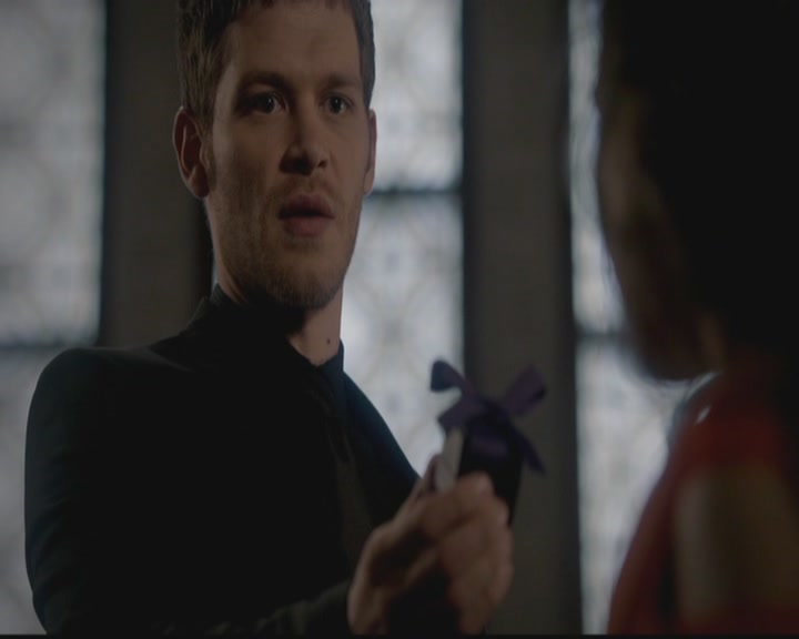 VampireDiariesWorld-dot-org_TheOriginals1x18TheBigUneasy1450.jpg