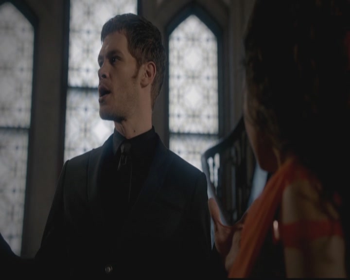 VampireDiariesWorld-dot-org_TheOriginals1x18TheBigUneasy1456.jpg