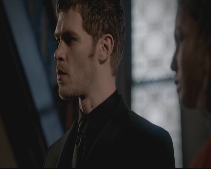 VampireDiariesWorld-dot-org_TheOriginals1x18TheBigUneasy1469.jpg