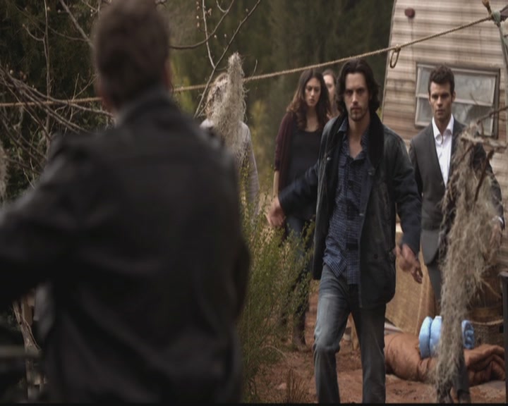 VampireDiariesWorld-dot-org_TheOriginals1x19AnUnblinkingDeath0524.jpg