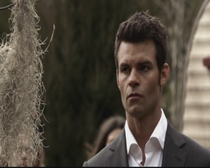 VampireDiariesWorld-dot-org_TheOriginals1x19AnUnblinkingDeath0528.jpg