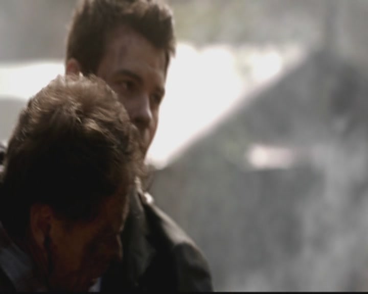 VampireDiariesWorld-dot-org_TheOriginals1x19AnUnblinkingDeath0606.jpg