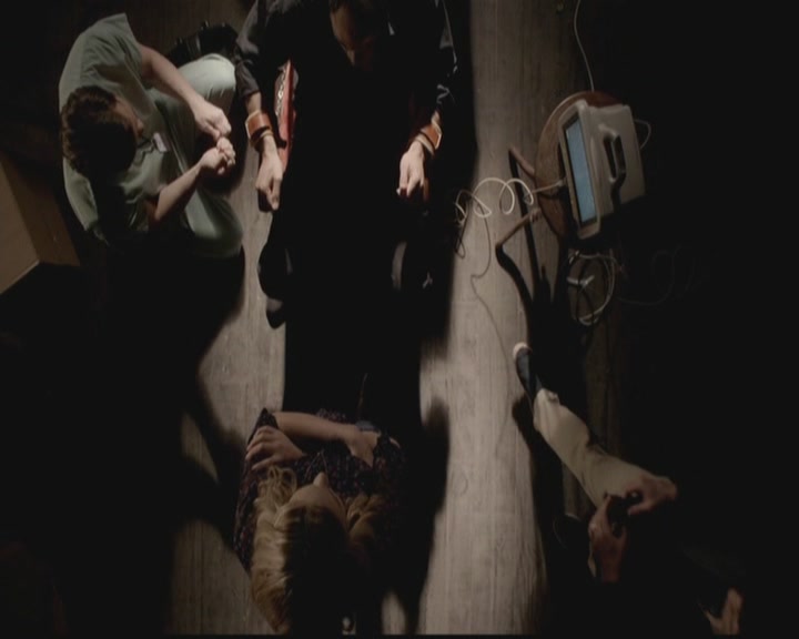 VampireDiariesWorld-dot-org_TheOriginals1x19AnUnblinkingDeath0685.jpg