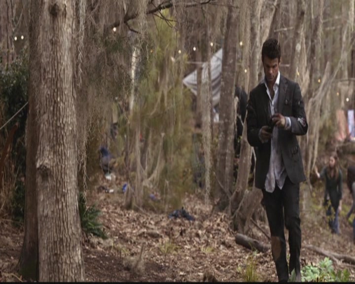 VampireDiariesWorld-dot-org_TheOriginals1x19AnUnblinkingDeath0749.jpg
