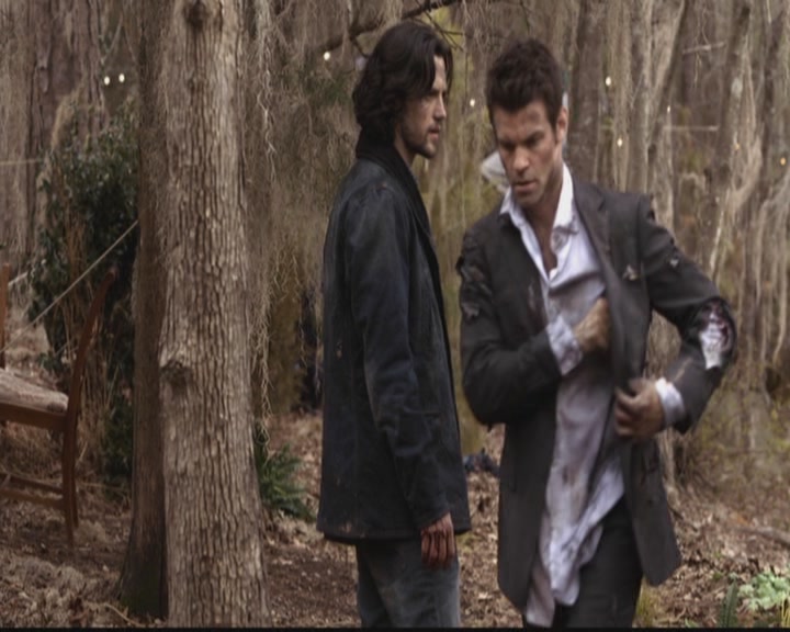 VampireDiariesWorld-dot-org_TheOriginals1x19AnUnblinkingDeath0765.jpg