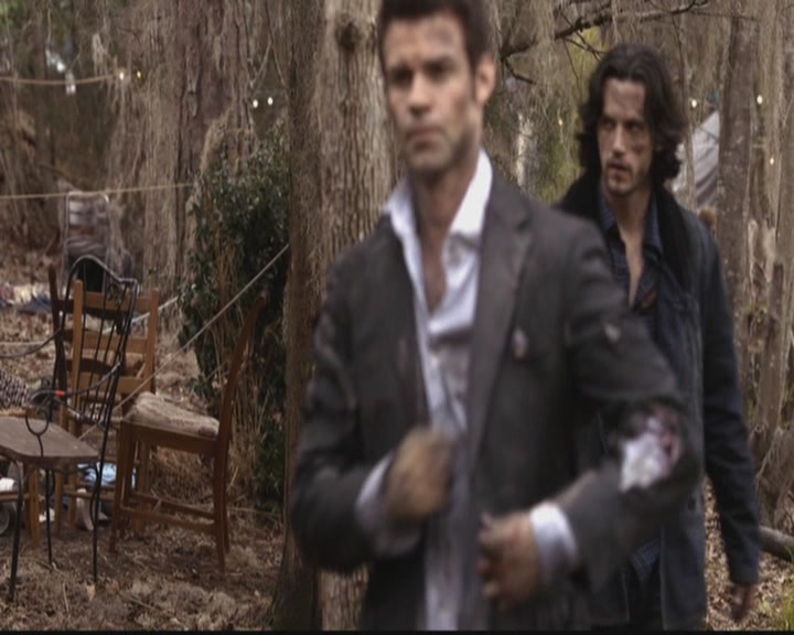 VampireDiariesWorld-dot-org_TheOriginals1x19AnUnblinkingDeath0767.jpg