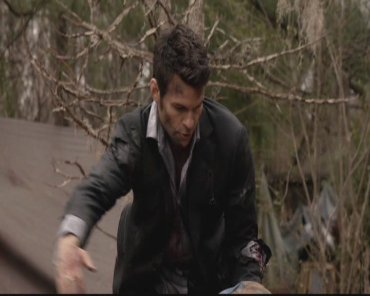 VampireDiariesWorld-dot-org_TheOriginals1x19AnUnblinkingDeath0796.jpg