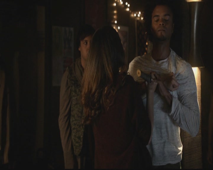 VampireDiariesWorld-dot-org_TheOriginals1x19AnUnblinkingDeath0939.jpg