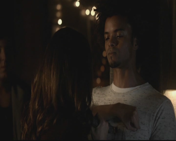 VampireDiariesWorld-dot-org_TheOriginals1x19AnUnblinkingDeath0943.jpg