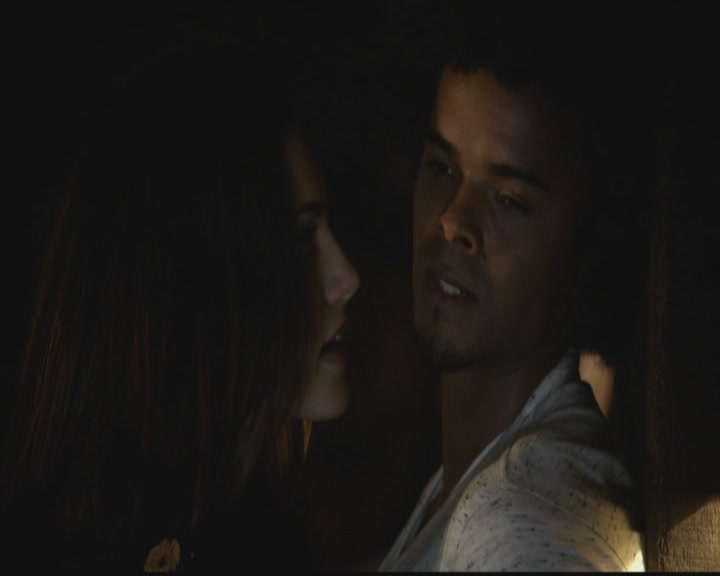 VampireDiariesWorld-dot-org_TheOriginals1x19AnUnblinkingDeath0950.jpg