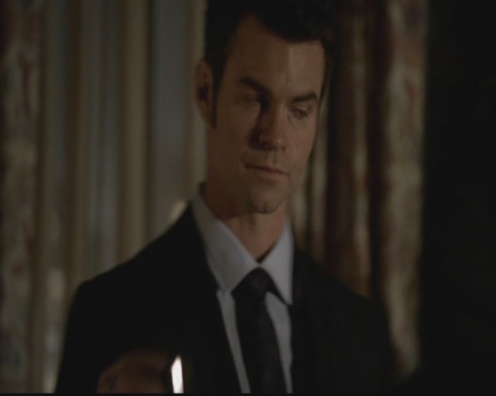 VampireDiariesWorld-dot-org_TheOriginals1x19AnUnblinkingDeath2315.jpg