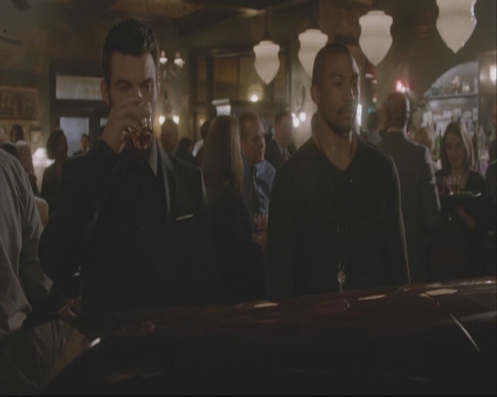 VampireDiariesWorld-dot-org_TheOriginals1x20ACloserWalkWithThee-deletedscene0012.jpg