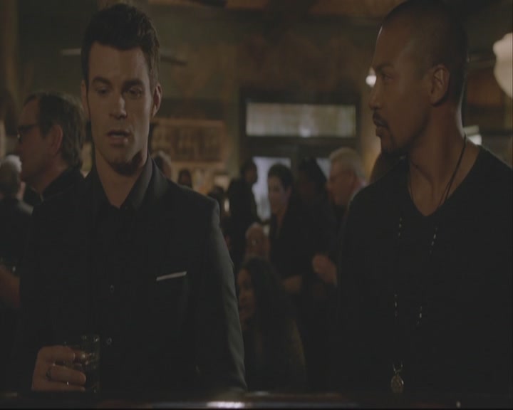 VampireDiariesWorld-dot-org_TheOriginals1x20ACloserWalkWithThee-deletedscene0022.jpg