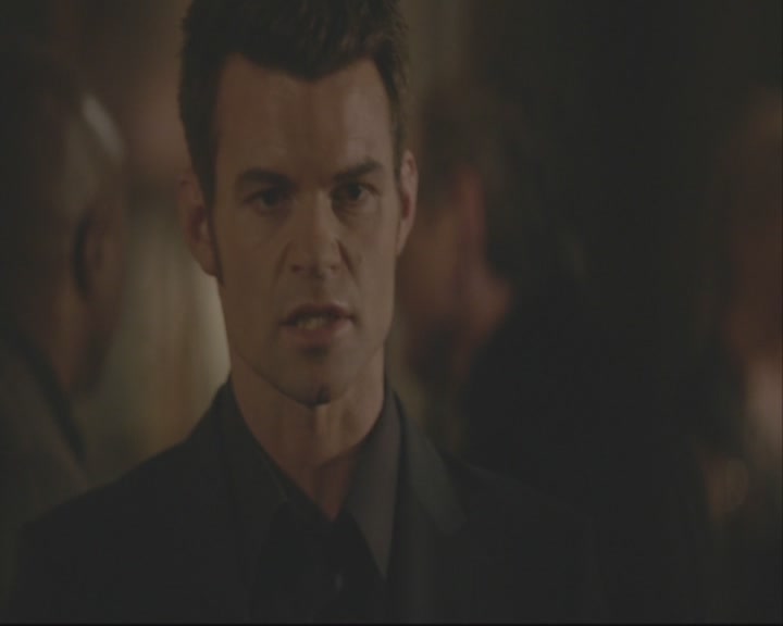 VampireDiariesWorld-dot-org_TheOriginals1x20ACloserWalkWithThee-deletedscene0029.jpg