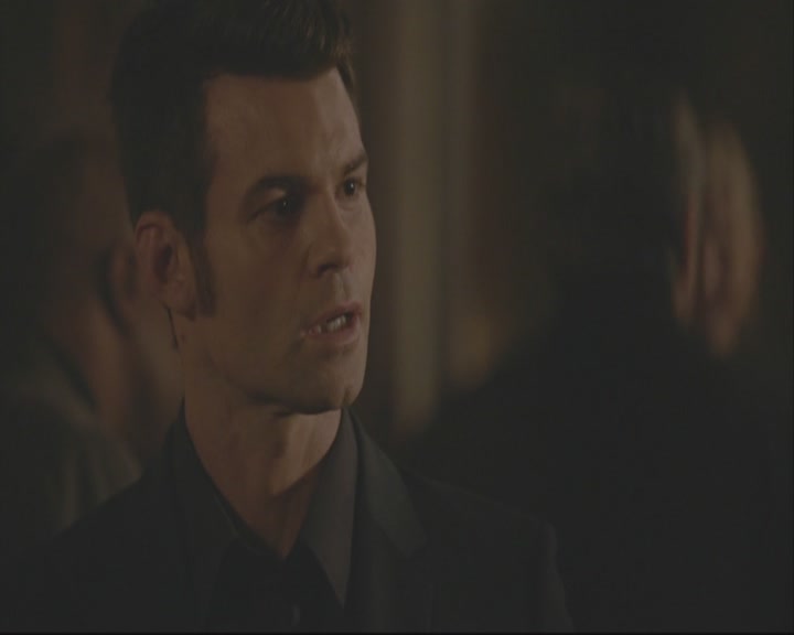 VampireDiariesWorld-dot-org_TheOriginals1x20ACloserWalkWithThee-deletedscene0031.jpg