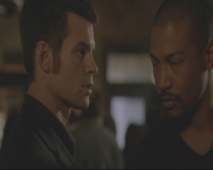 VampireDiariesWorld-dot-org_TheOriginals1x20ACloserWalkWithThee-deletedscene0040.jpg